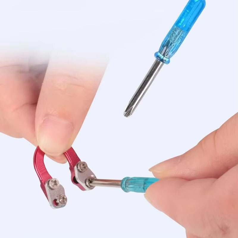 مجموعة مفكات صغيرة 2 مم (10 قط - مراجعة Electronics Repair Hobby وسعره