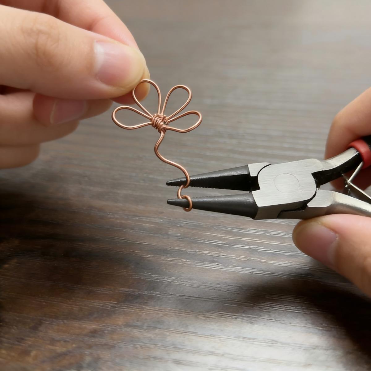 كماشة صغيرة احترافية ذات رأس ط - مراجعة Electronics Repair Hobby وسعره